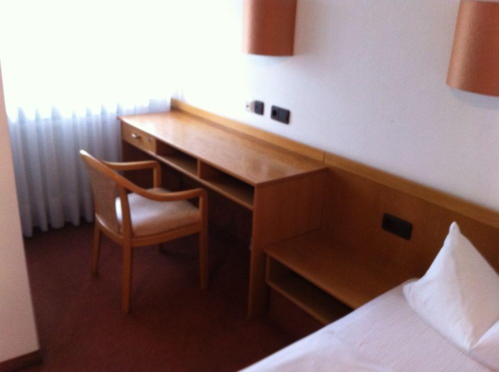 Hotel Bacchusstube Garni Goldbach  Buitenkant foto